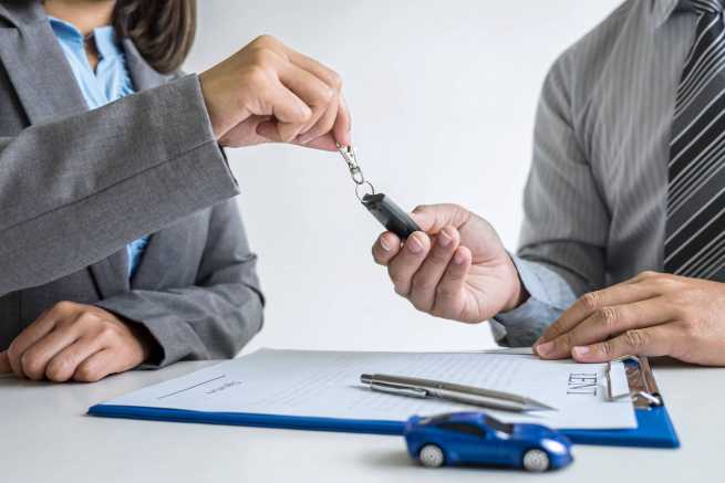 Sprzedaż samochodu wykupionego z leasingu